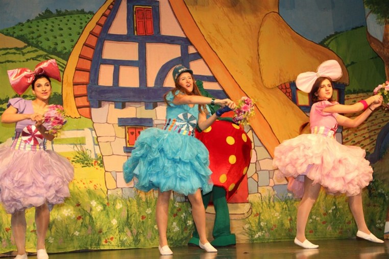 Les Aventures De Peter Cottontail